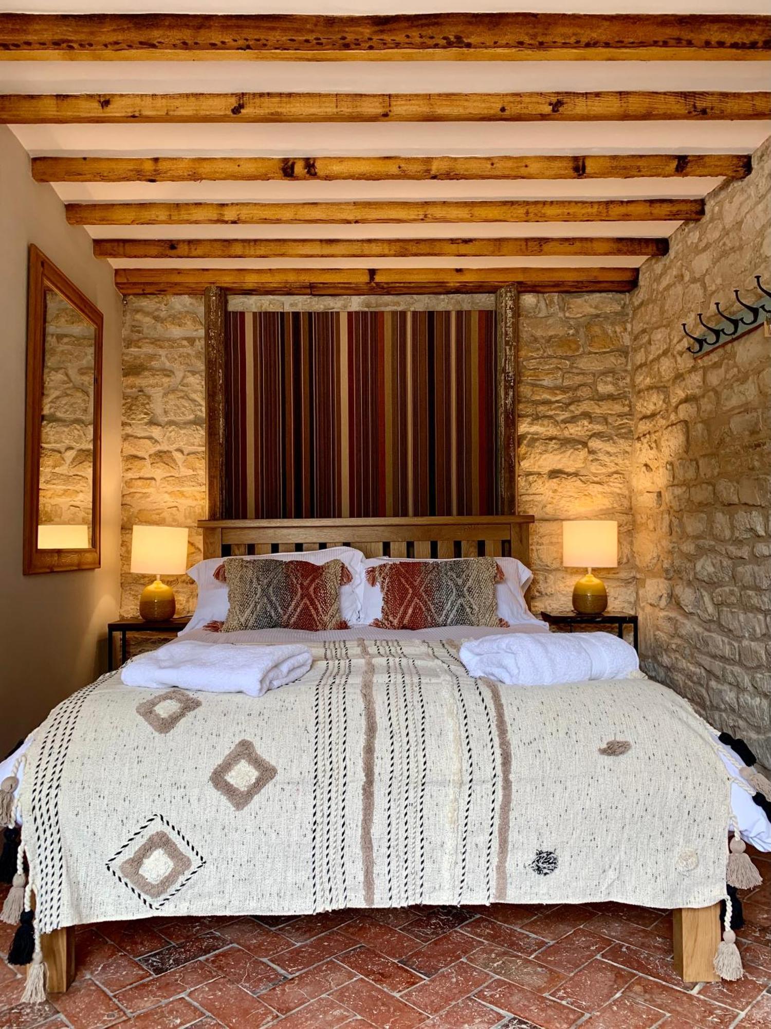 The Coach House And The Stable Apartment Woodchester Cameră foto